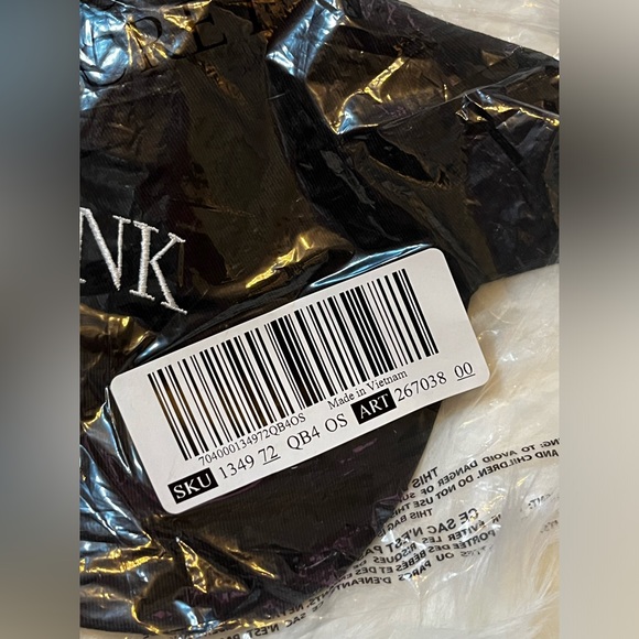 NWT PINK Victoria’s Secret Baseball Cap - Picture 5 of 6